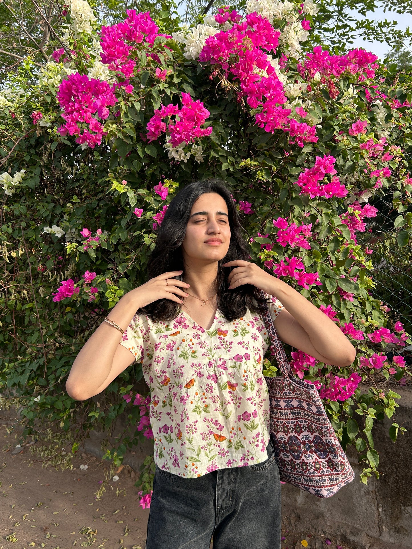 V-neck light cotton summer top with pink flowers and bird motifs